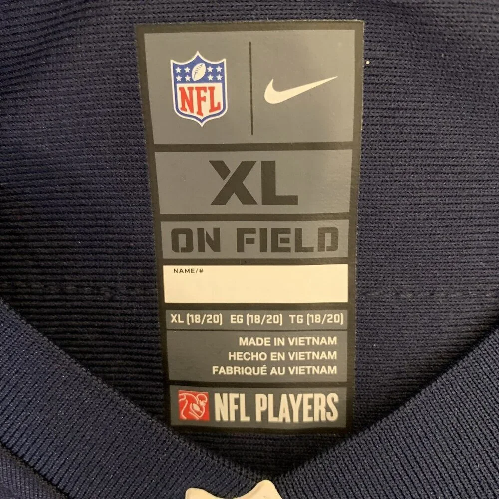 NWT Nike Youth Tennessee Titans NFL Julio Jones #2 Football Jersey Sz XL (18/20)